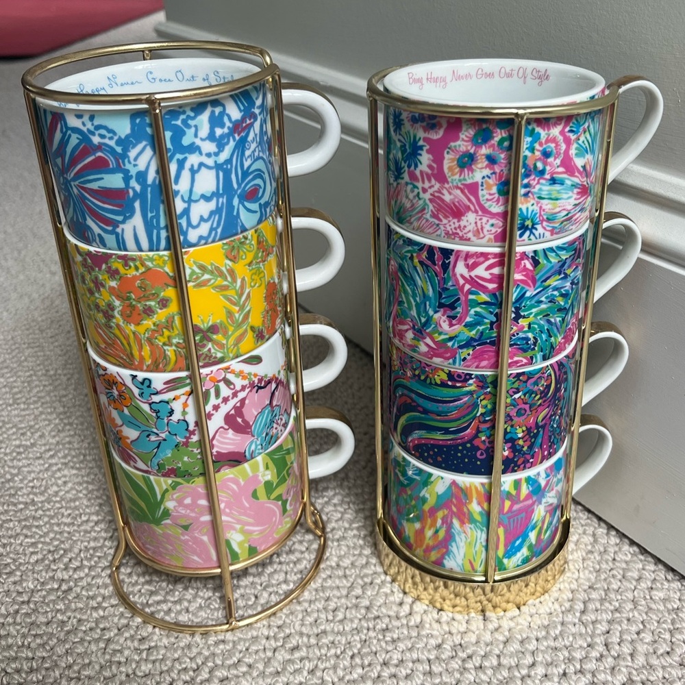 Lilly Pulitzer mugs and stand